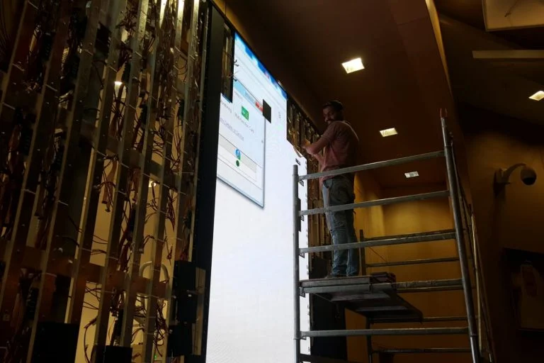 P2.5 Front Service LED screen on a theater in Kuwait,2K LED Screen