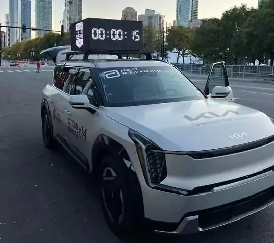 LED Screen Car