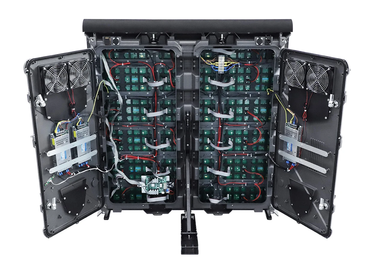 EA960SP5 rear covers open for component maintenance